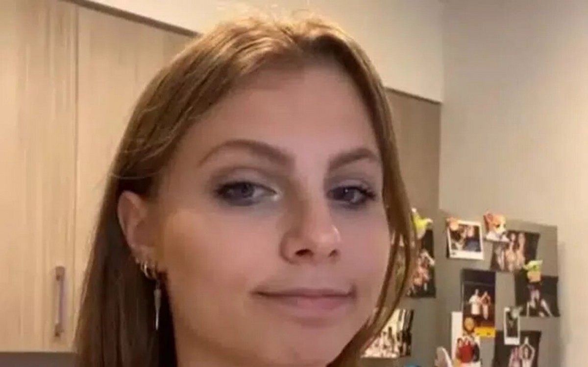 Streamer quase incendeia cozinha durante live