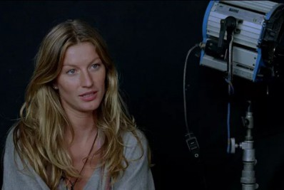 Gisele Bündchen conta sobre desafios no início da carreira: 'Fiz 42 castings e peguei um desfile'