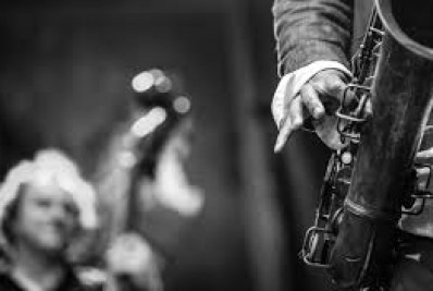 O maior festival de Jazz e Blues da América Latina movimenta Búzios neste fim de semana