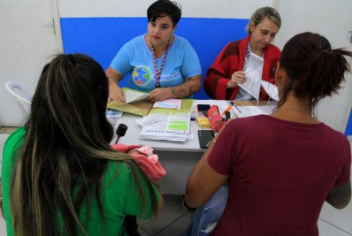 Clínica da Criança faz cadastro para crianças com autismo e down