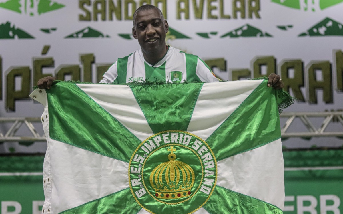 Ito Melodia &eacute; o novo int&eacute;rprete da Imp&eacute;rio Serrano para o Carnaval 2023