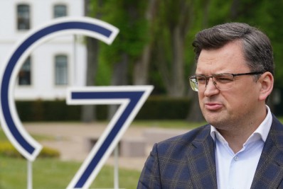 Em reunião do G7, ministro da Ucrânia pressiona por embargo ao petróleo russo e adesão à UE