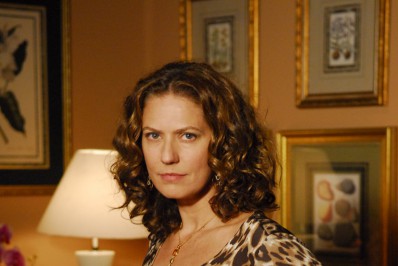 Patrícia Pillar sai em defesa de Ciro e diz que ex-marido não ‘deve absolutamente nada’ a ela