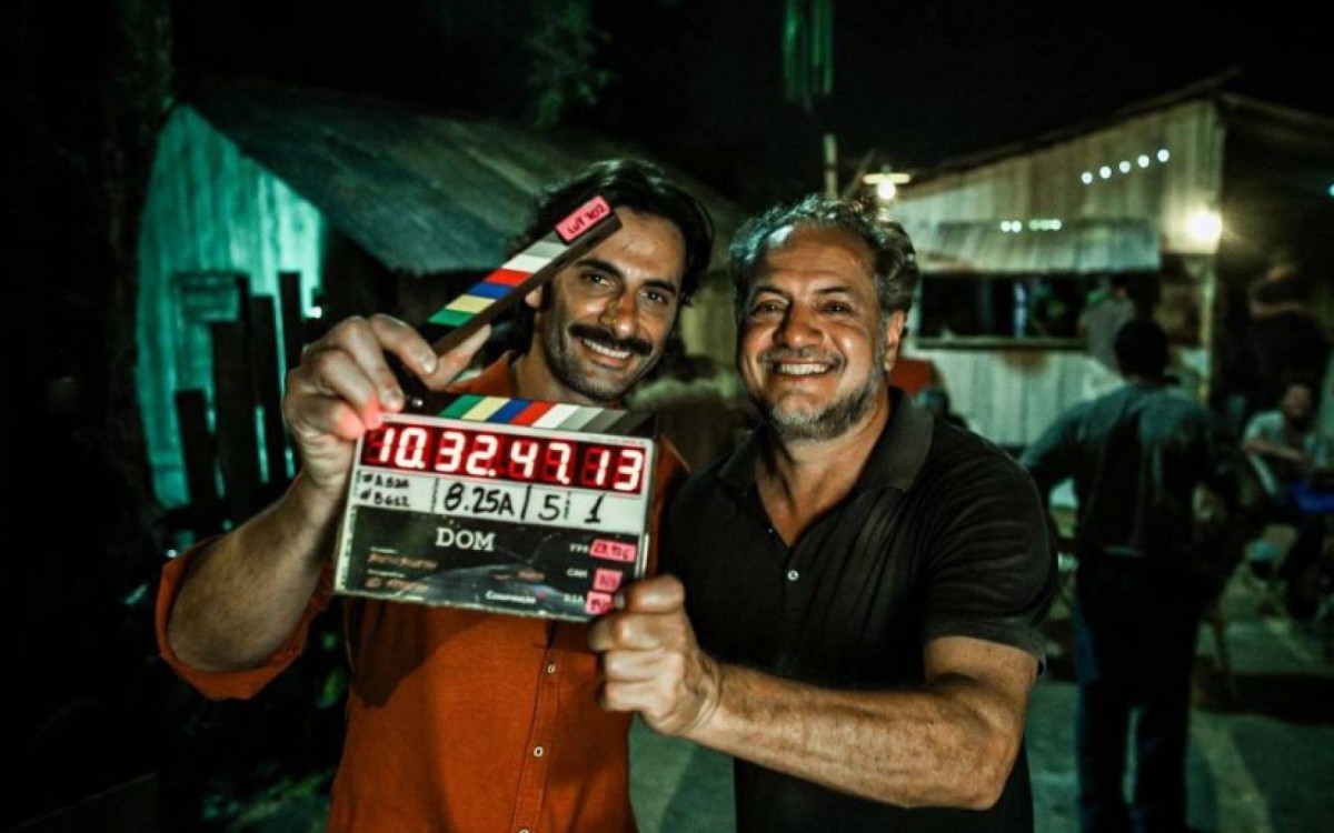 Breo Silveira no set da s&eacute;rie Dom, da Amazon Prime