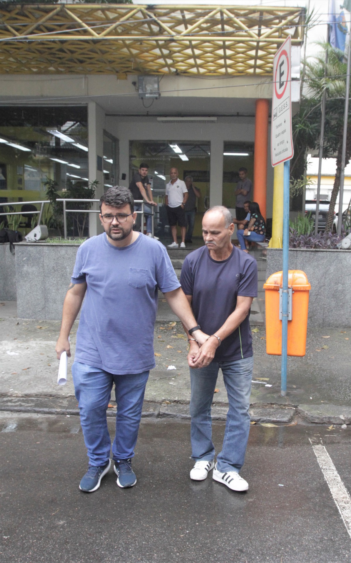 Militares da Marinha acusados de assassinar Policial Civil, neste Domingo (15).