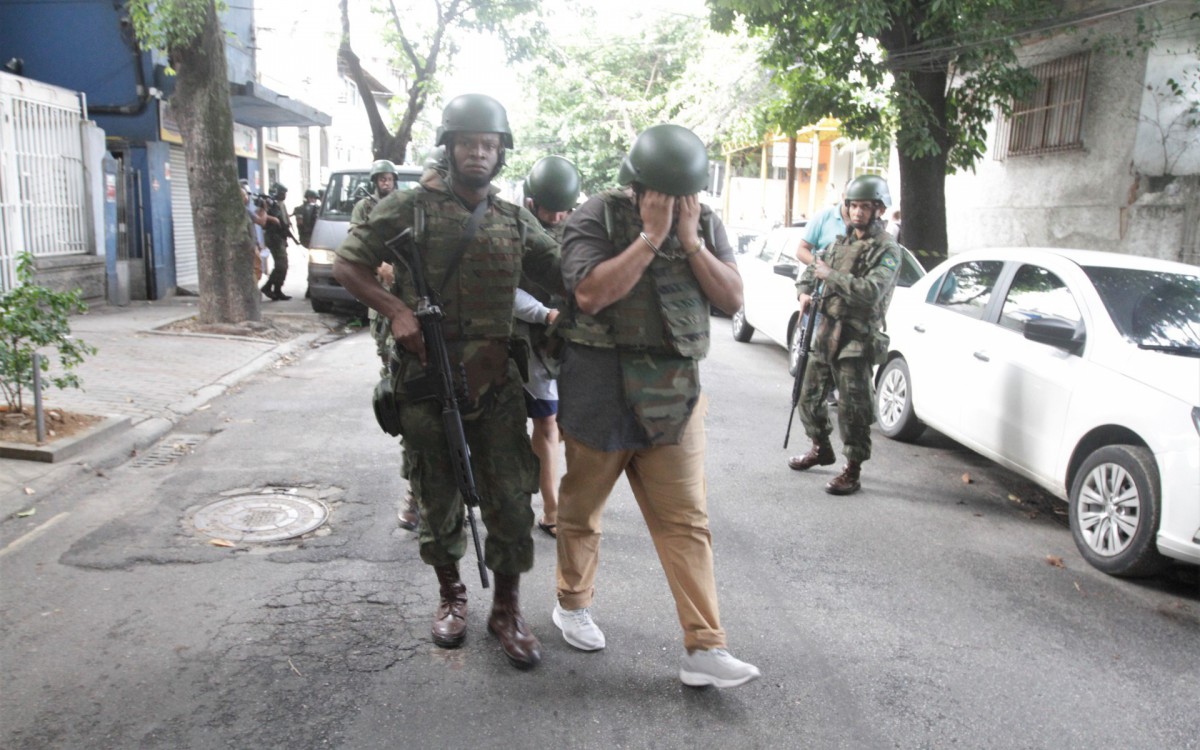 Militares da Marinha acusados de assassinar Policial Civil, neste Domingo (15).