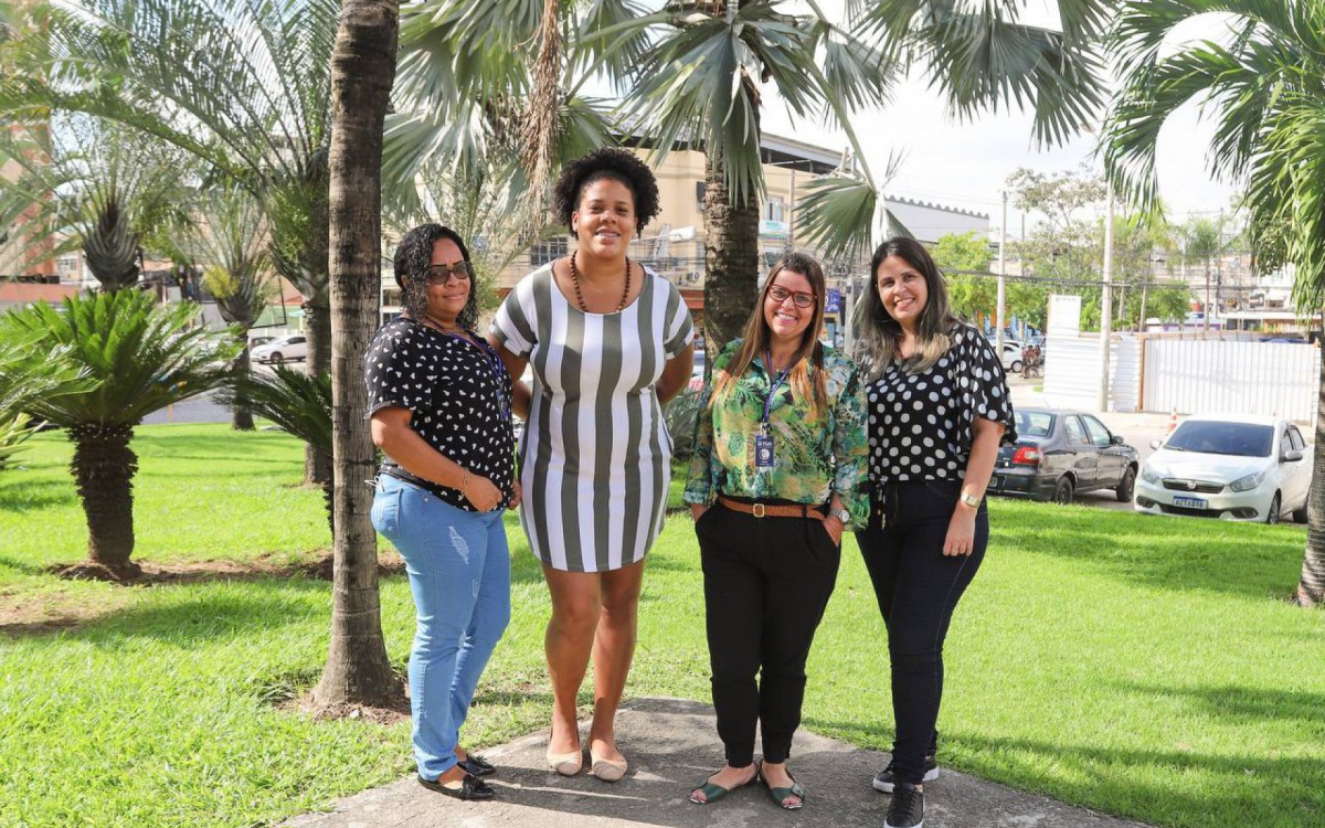 Da esquerda para a direita: As assistentes sociais Fernanda Freitas Alves, T&aacute;tila Santos, Luciene Frera e Sulamita Alves do Nascimento 
