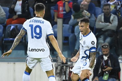 Inter derrota Cagliari e adia decisão do título italiano para a última rodada