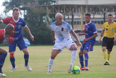 Jogando em casa, Pérolas Negras perde para o Paraná