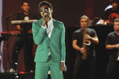 Seu Jorge encerra celebrações de aniversário de Arraial neste domingo