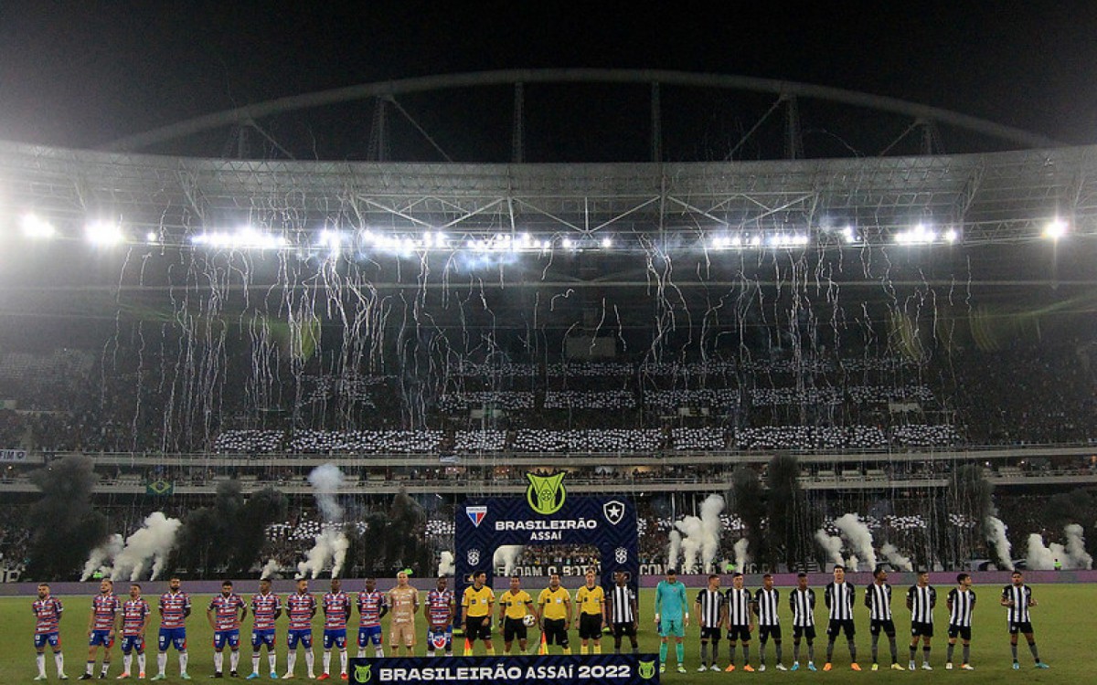 Botafogo 3 x 1 Fortaleza - 6&ordf; rodada do Campeonato Brasileiro / Est&aacute;dio Nilton Santos
