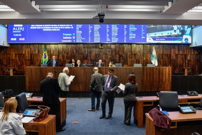 Deputado quer diferenciar comunicação de divulgação nas cotas