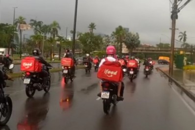Protesto pede que morte de motoboy seja investigada pela polícia
