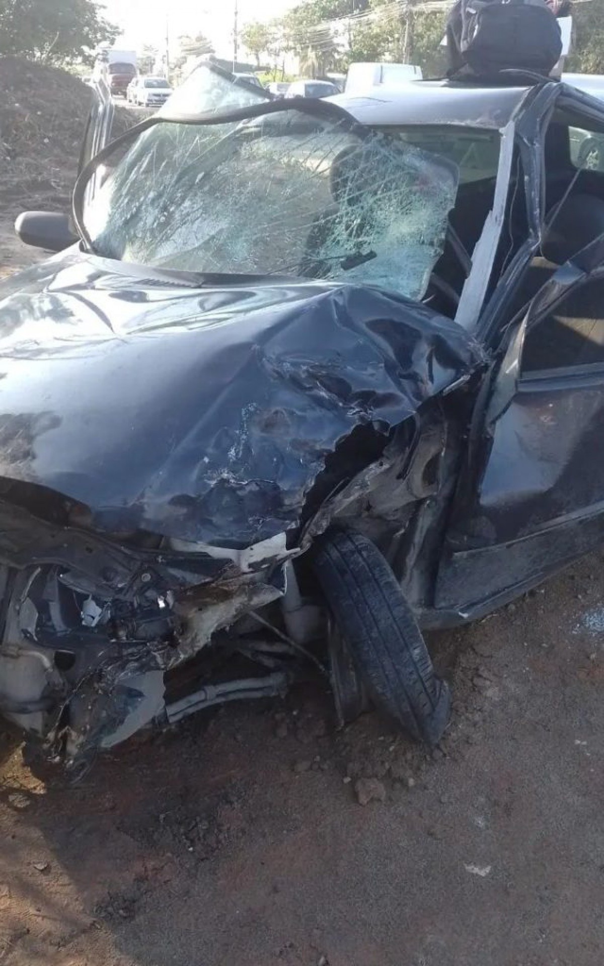 Motociclista fica gravemente ferido ap&oacute;s acidente em Araruama
