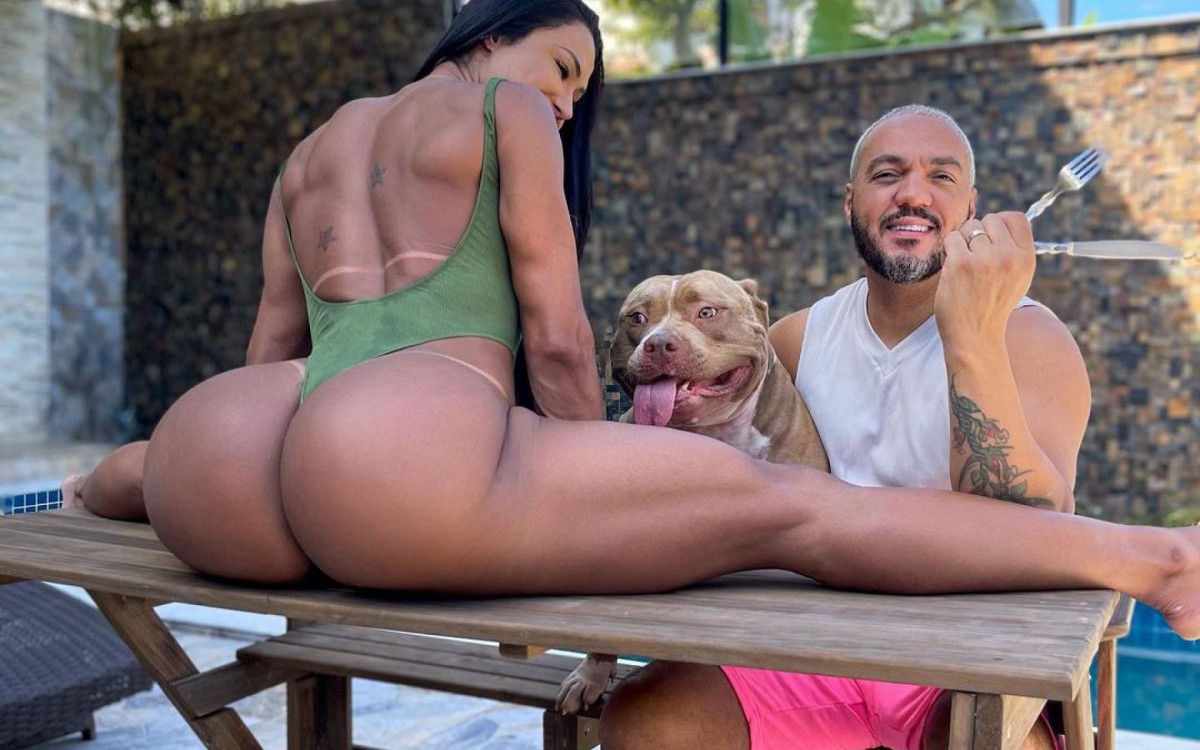 Gracyanne Barbosa surpreende pelo tamanho do bumbum