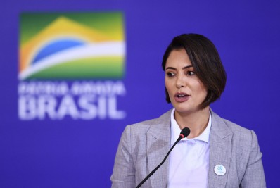 Chapa Michelle Bolsonaro e Hélio Lopes