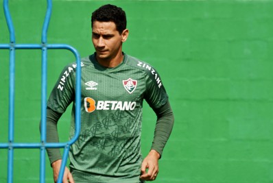 Ganso se recupera de problemas físicos e não deverá ser problema no Fluminense