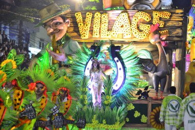 Vilage e Unidos do Imperador levam os títulos dos Grupos Especial e a do carnaval 2022