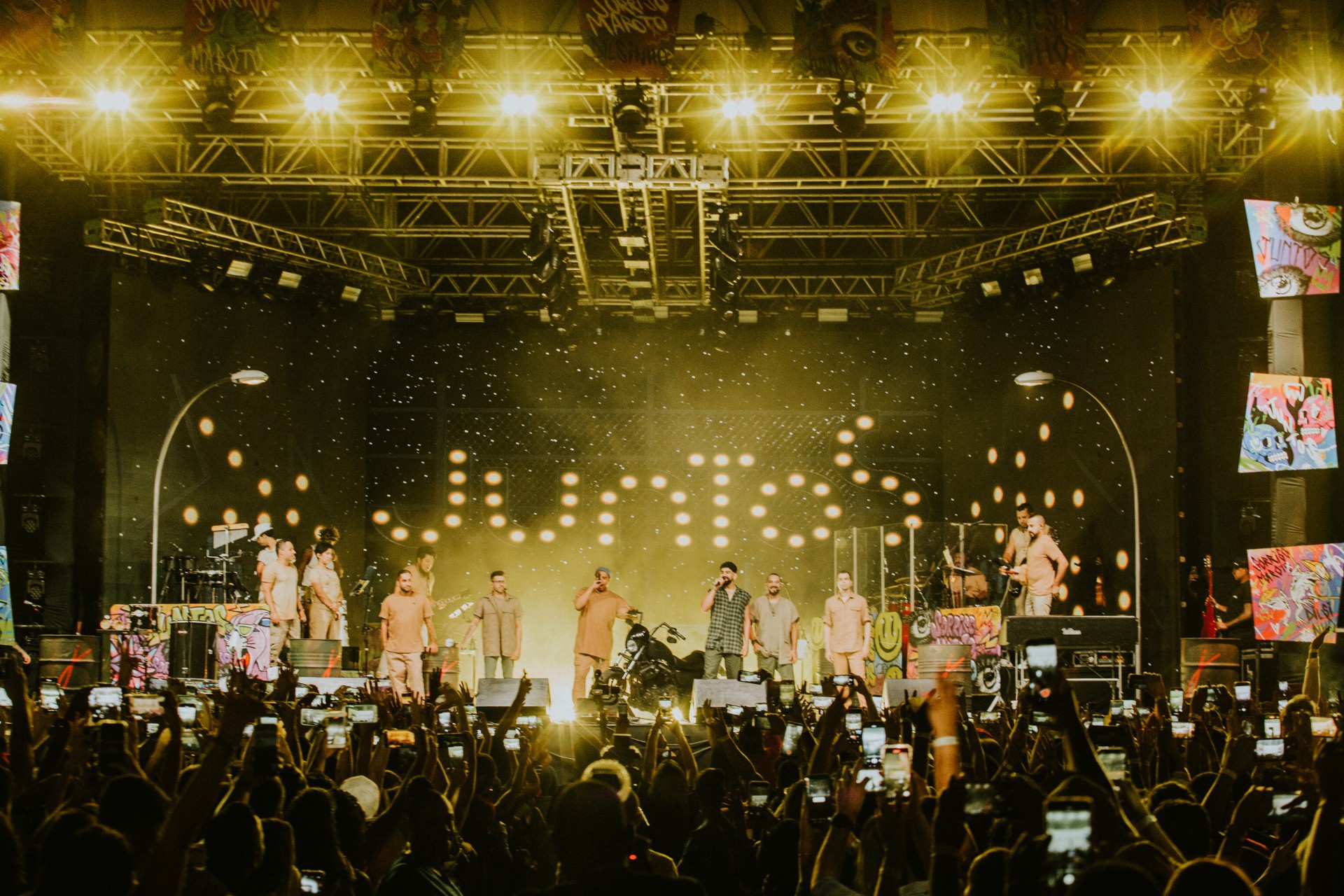 Sorriso Maroto e Dilsinho JUNTOS - Dani Valverde