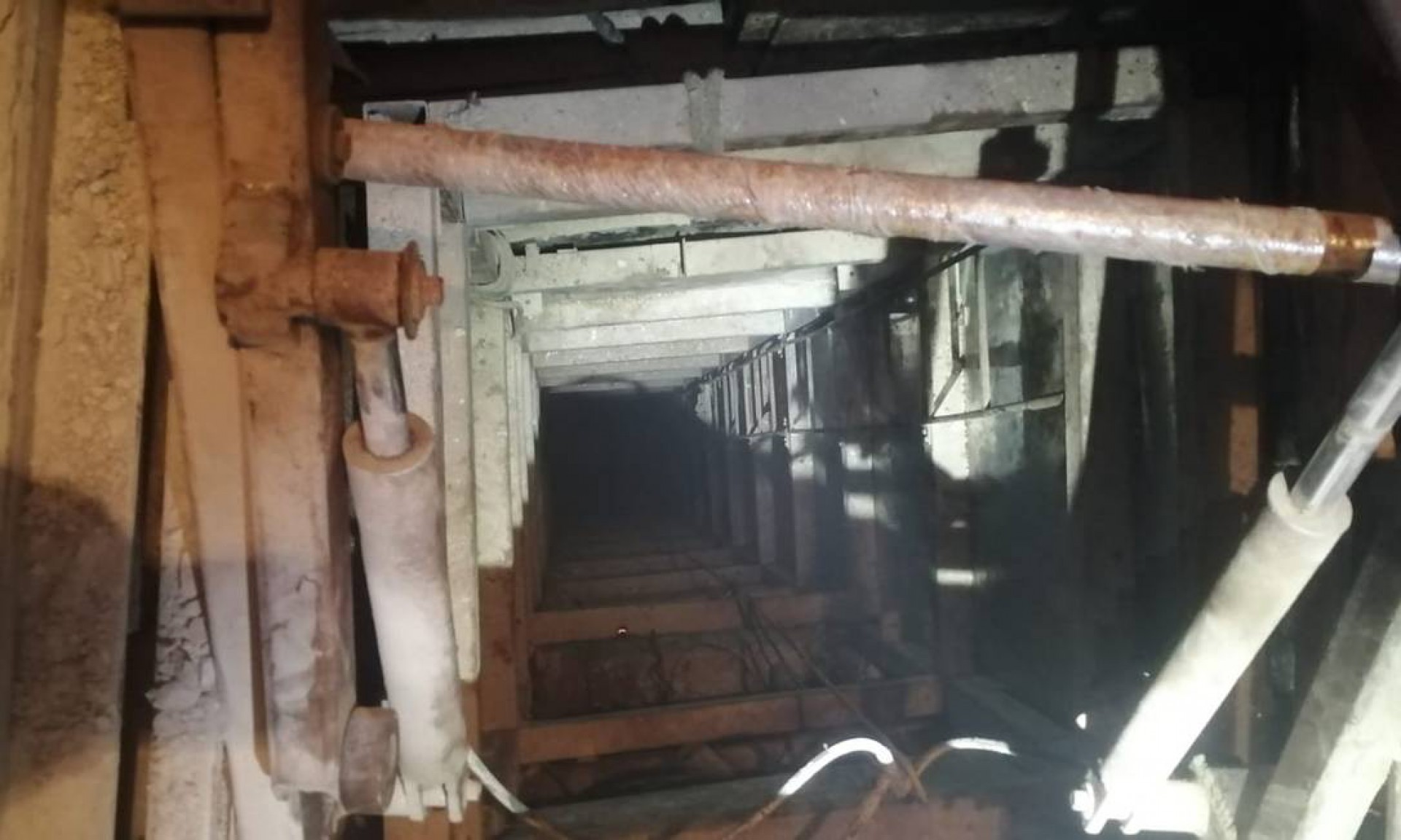 Polícia descobre 'narcotúnel' que ligava os EUA ao México - Reprodução