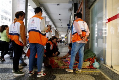 Niterói faz ação de acolhimento emergencial de população vulnerável