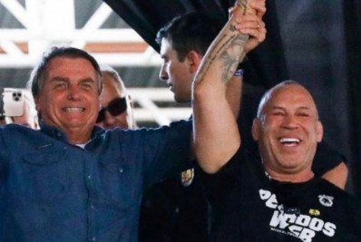 Ao lado de Jair Bolsonaro, Wanderlei Silva anuncia pré-candidatura a Deputado Federal pelo Paraná