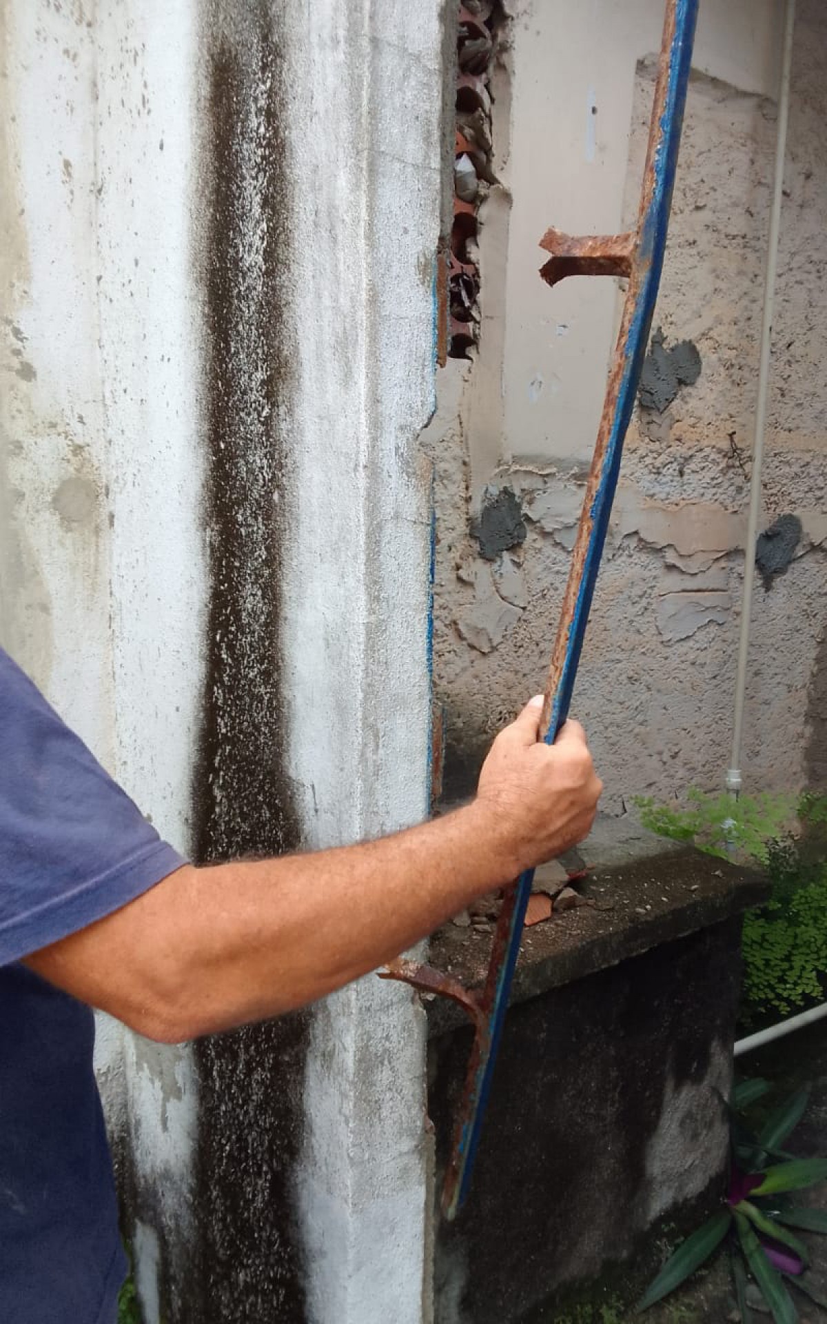 Par&oacute;quia diz que fi&eacute;is t&ecirc;m se mostrado inseguros para irem &agrave; missa