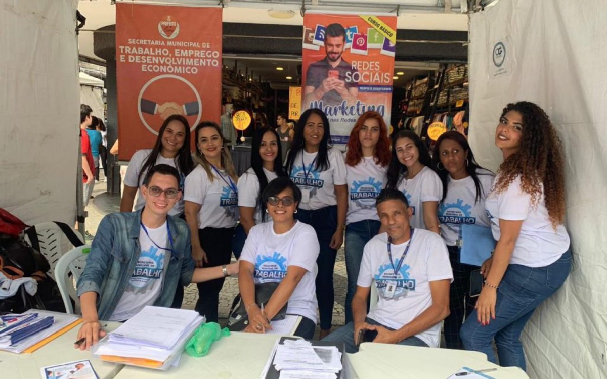 Nil&oacute;polis esteve presente com duas tendas oferecendo v&aacute;rios servi&ccedil;os, como balc&atilde;o de empregos, servi&ccedil;os digitais, servi&ccedil;os gratuitos de tran&ccedil;as e designer de sobrancelhas