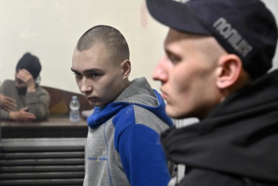 Promotoria ucraniana solicita prisão perpétua para soldado russo julgado por crime de guerra