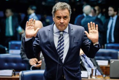 Aécio Neves se posiciona contra possível aliança de PSDB com Simone Tebet