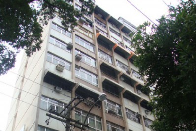 Moradores de Icaraí reclamam da falta de luz devido às fortes chuvas