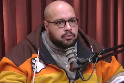 Tiago Abravanel relembra os momentos após desistir do 'BBB 22': 'Te tiram de tudo'