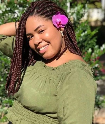 Ana Júlia foi morta pelo marido e teve seu corpo enterrado na casa onde moravam - Reprodução Facebook