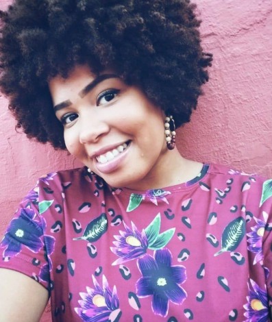 Ana Júlia Mathias foi morta pelo marido e teve seu corpo enterrado no quintal da casa onde eles moravam em Nova Iguaçu, na Baixada Fluminense - Reprodução Facebook