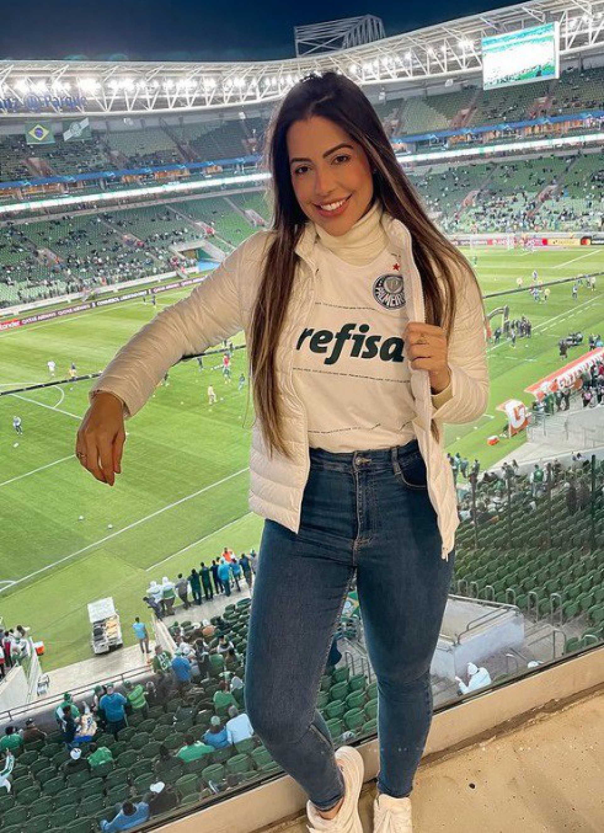 Laís e Gustavo assistiram ao jogo do Palmeiras  - Reprodução/Instagram