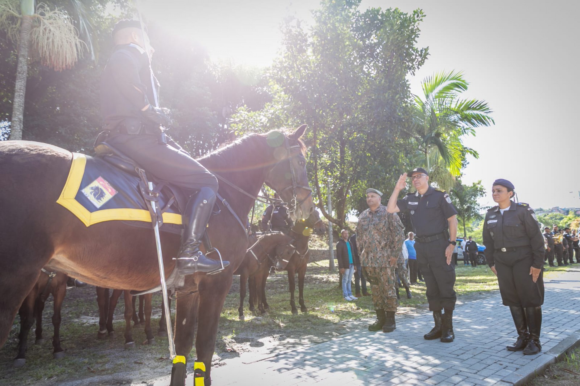 Cerimônia de inauguração foi realizada às 10h, na Rua Expedicionário Ari Rauen, no bairro Colubandê - Divulgação