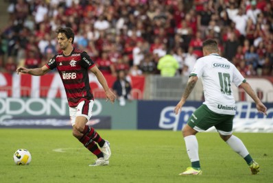 'Somos homens e temos que resolver conversando', diz Rodrigo Caio sobre polêmicas no Flamengo