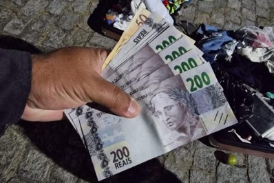 Presos em circo com R$ 2.450 falsos teriam 
