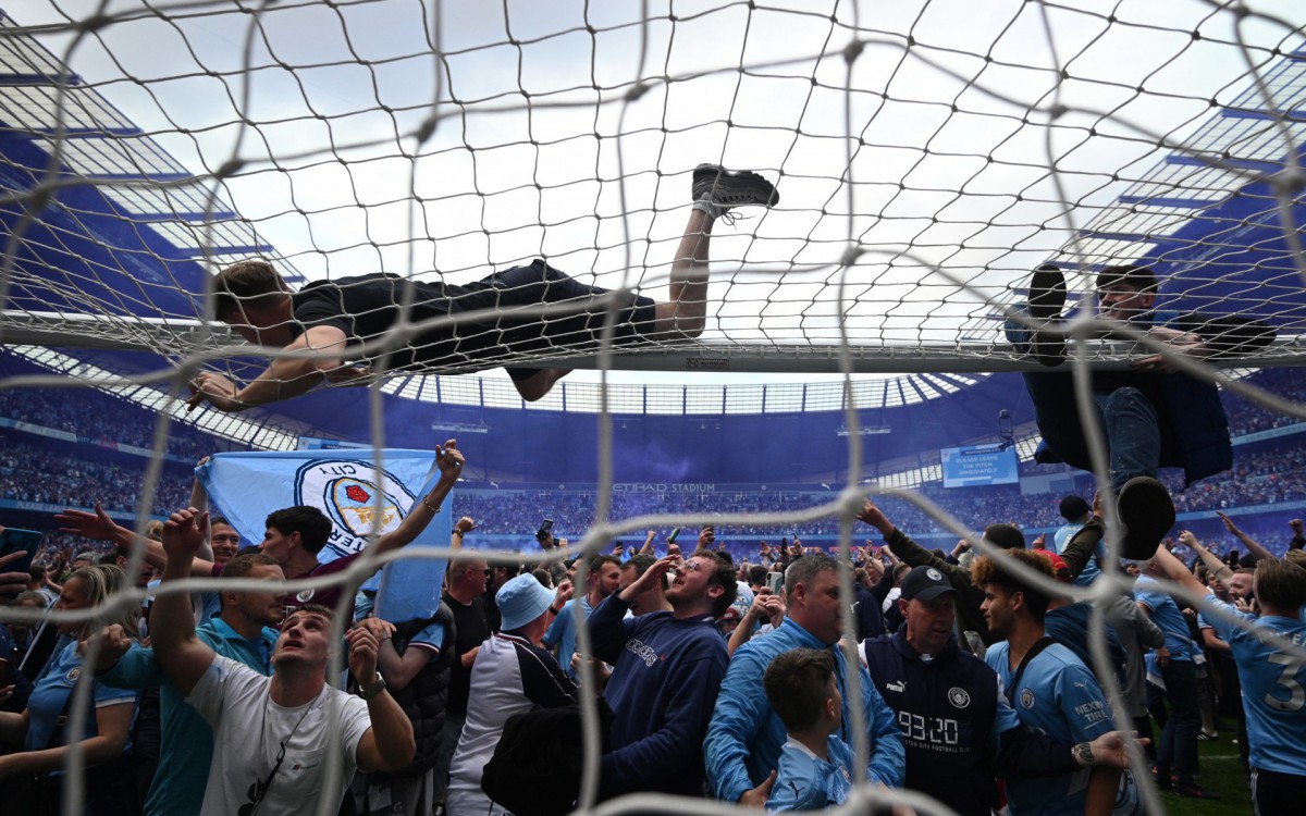 Torcida do Manchester City comemora o t&iacute;tulo da Premier League