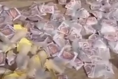 Moto e drogas são apreendidas durante ação da PM em Mesquita