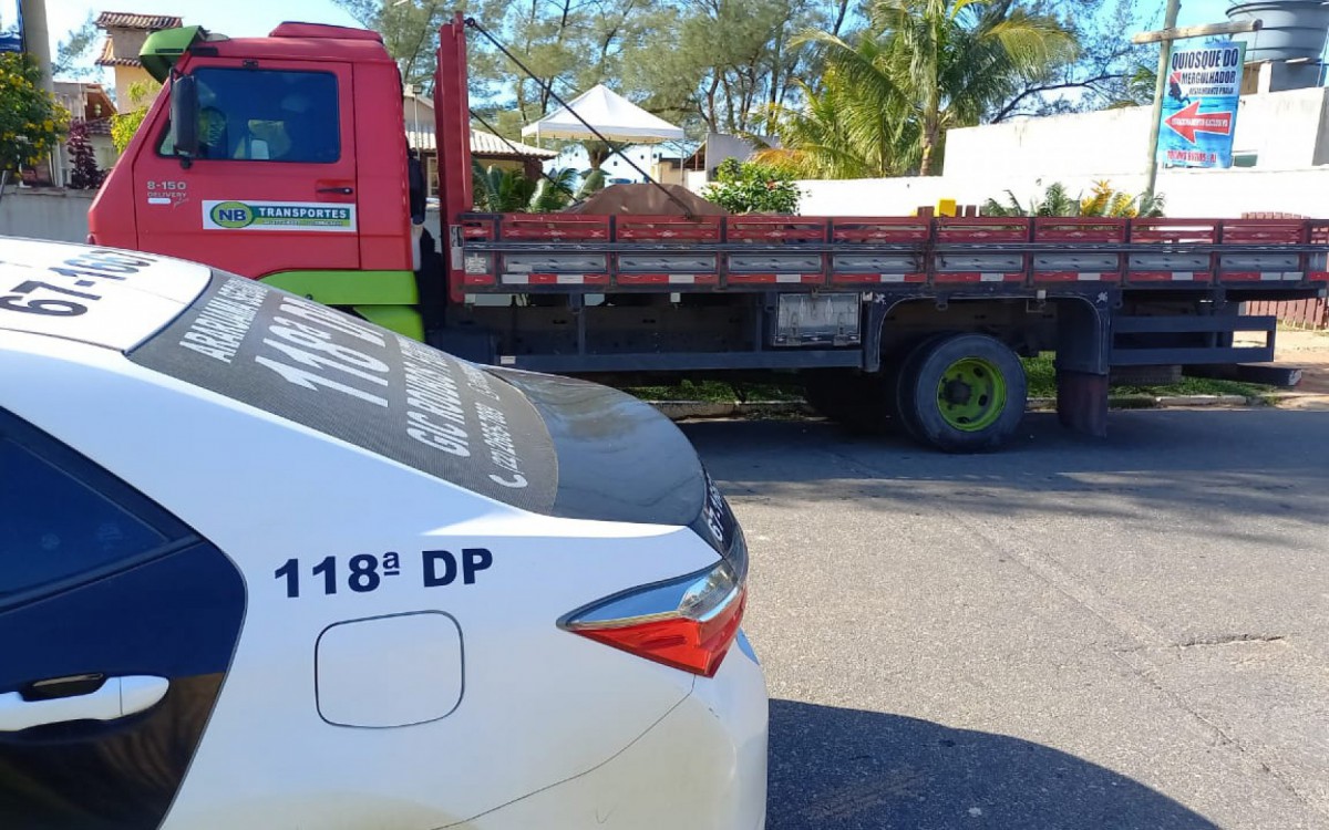 Pol&iacute;cia Civil de Araruama prende quadrilha com carga avaliada em R$ 500 mil&nbsp;