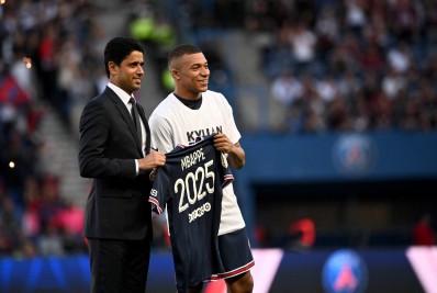 Presidente do PSG não garante permanência e deixa futuro de Mbappé em aberto