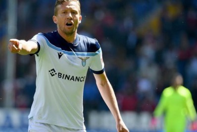 Botafogo teria oferecido R$ 700 mil de salário por quatro anos de contrato a ex-Liverpool