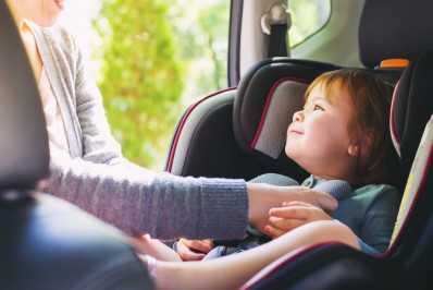 Saiba como escolher a cadeirinha ideal para bebês e crianças