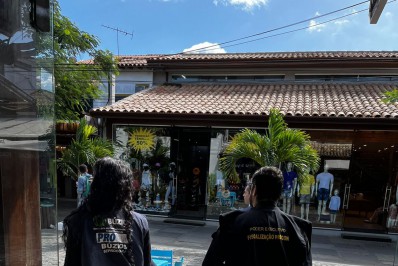 Procon de Búzios realiza fiscalização em agências de turismo da cidade