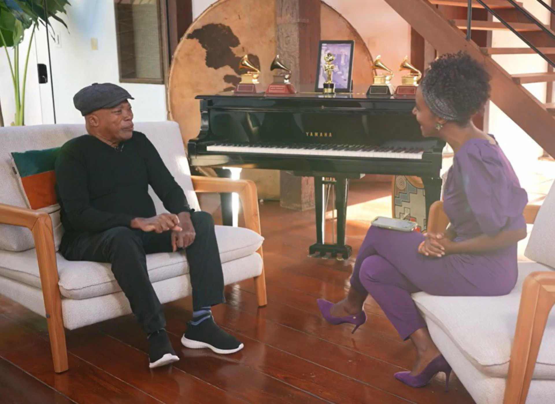 Milton Nascimento conversa com Maju Coutinho no 'Fantástico' - Reprodução / TV Globo