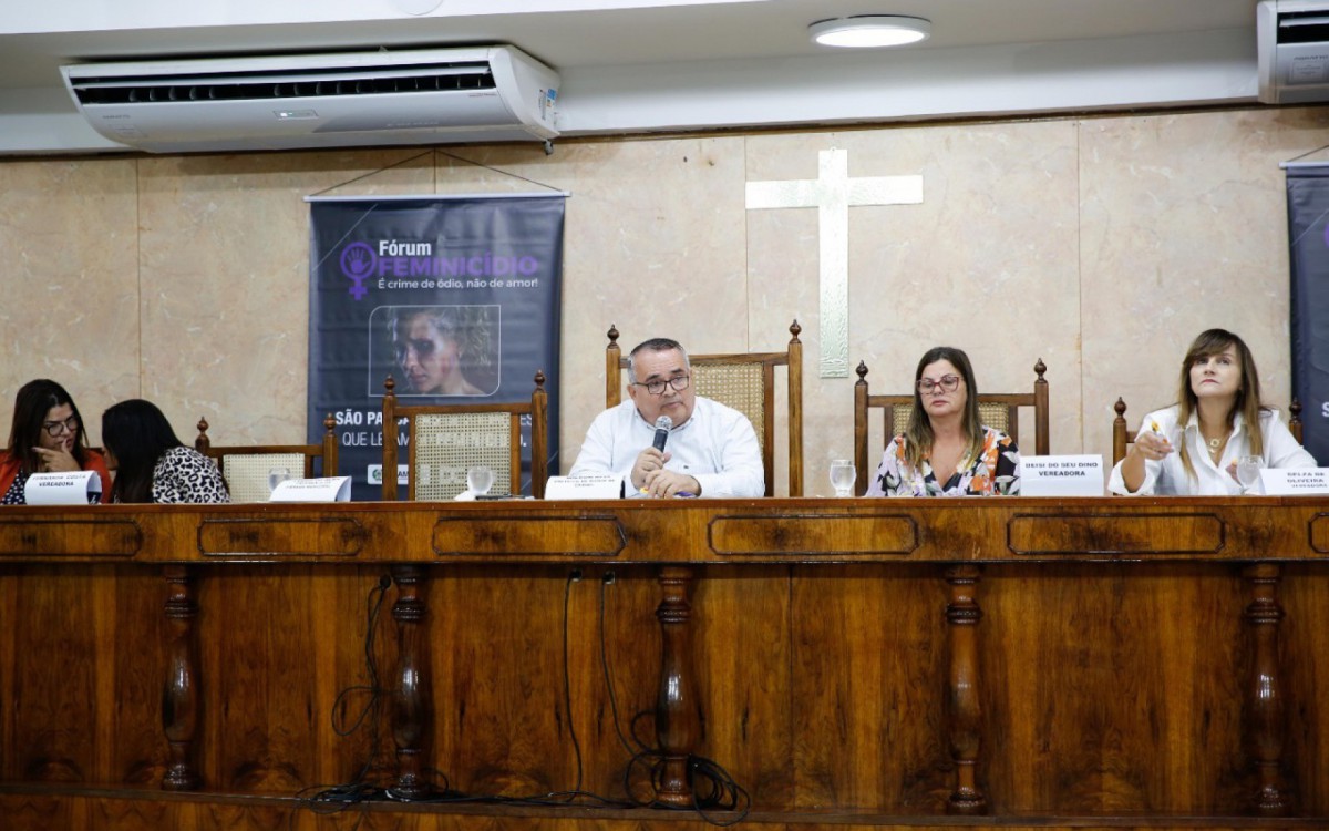 Caxias realiza F&oacute;rum contra Feminic&iacute;dio - Divulga&ccedil;&atilde;o