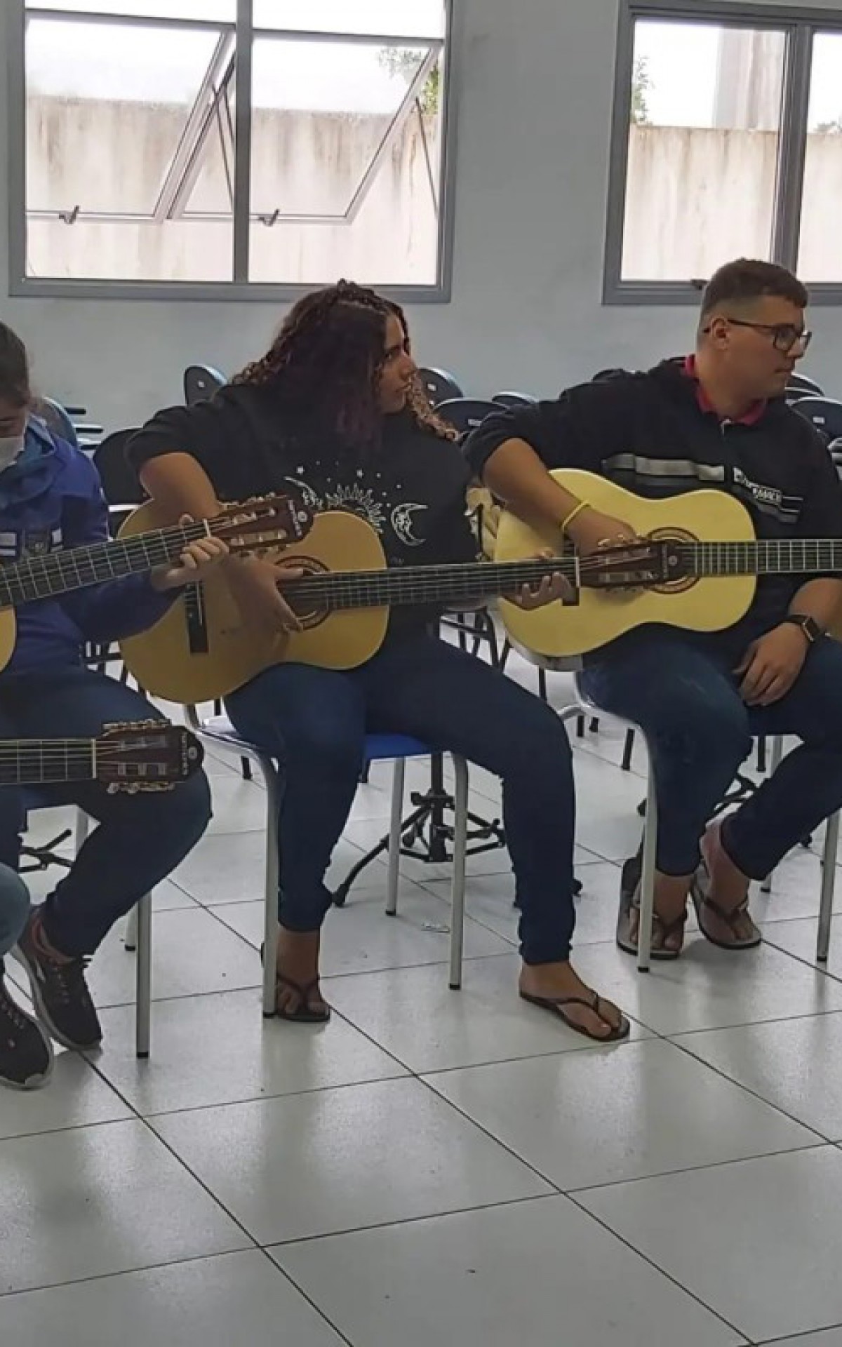 Secretaria de Esportes e Projeto Gotinhas Musicais oferecem aulas