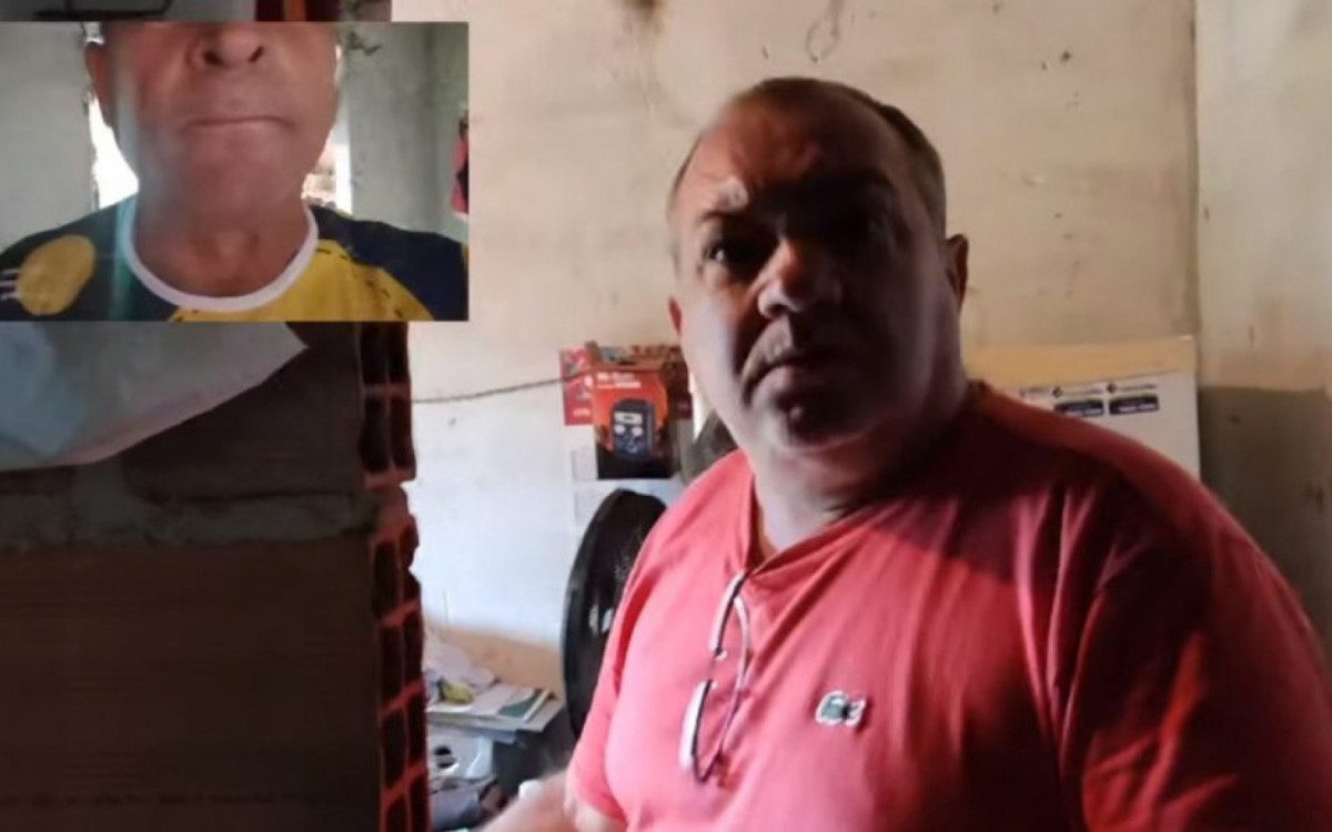 Momento em que Aquino do Papa entrou na casa e confrontou Toninho da Saúde
