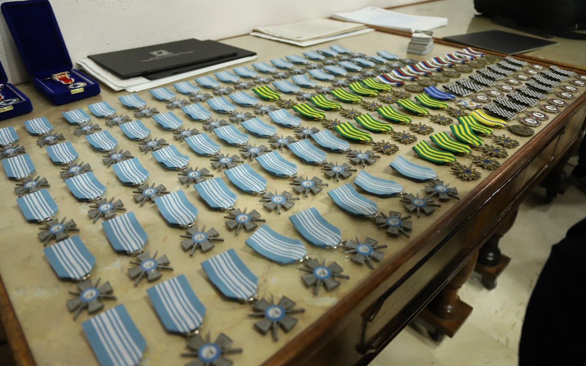 C&acirc;mara de Duque de Caxias sedia 10&ordm; Encontro de Autoridades Civis e Militares - Divulga&ccedil;&atilde;o